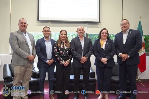 El Dr. Carlos Alberto Prieto Godoy, presidente de la Comisión de Defensa de los Derechos Humanos para el Estado de Nayarit, participó en el Simposium: “Repensando el Sistema Público no Jurisdiccional de Defensa de los Derechos Humanos”,