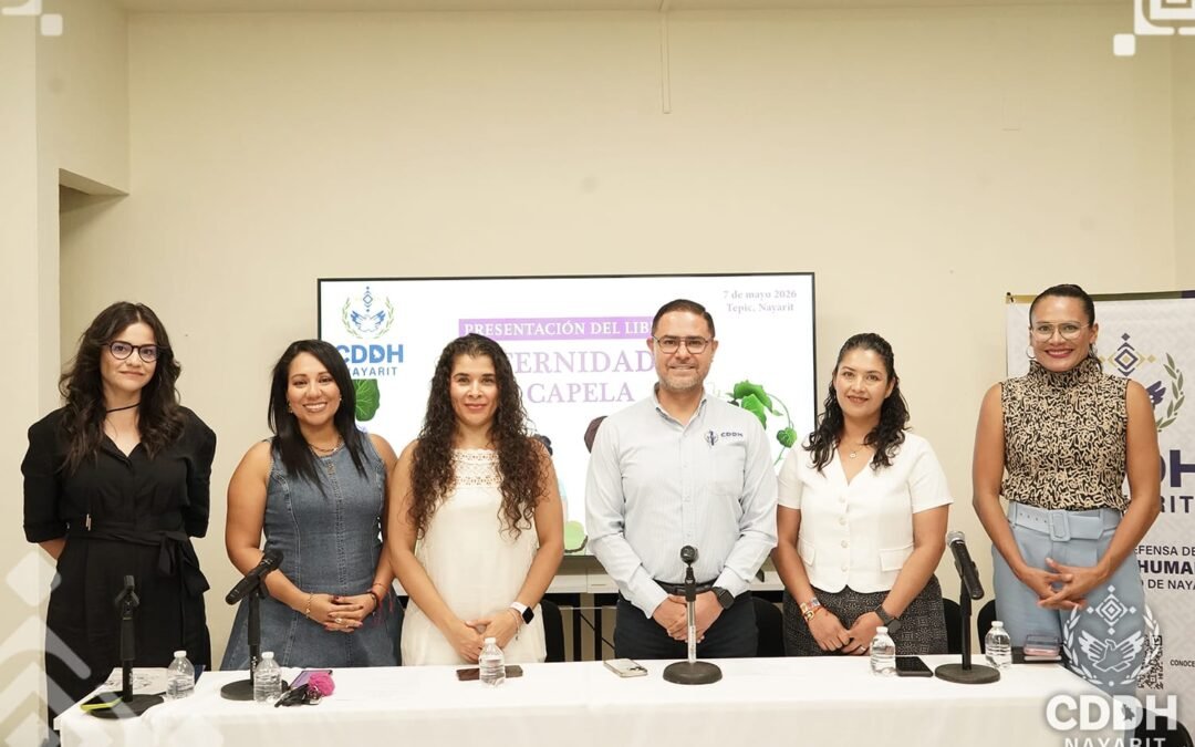 𝗣𝗿𝗲𝘀𝗲𝗻𝘁𝗮𝗰𝗶𝗼́𝗻 𝗱𝗲𝗹 𝗹𝗶𝗯𝗿𝗼 – 𝗠𝗮𝘁𝗲𝗿𝗻𝗶𝗱𝗮𝗱𝗲𝘀 𝗮 𝗖𝗮𝗽𝗲𝗹𝗮.