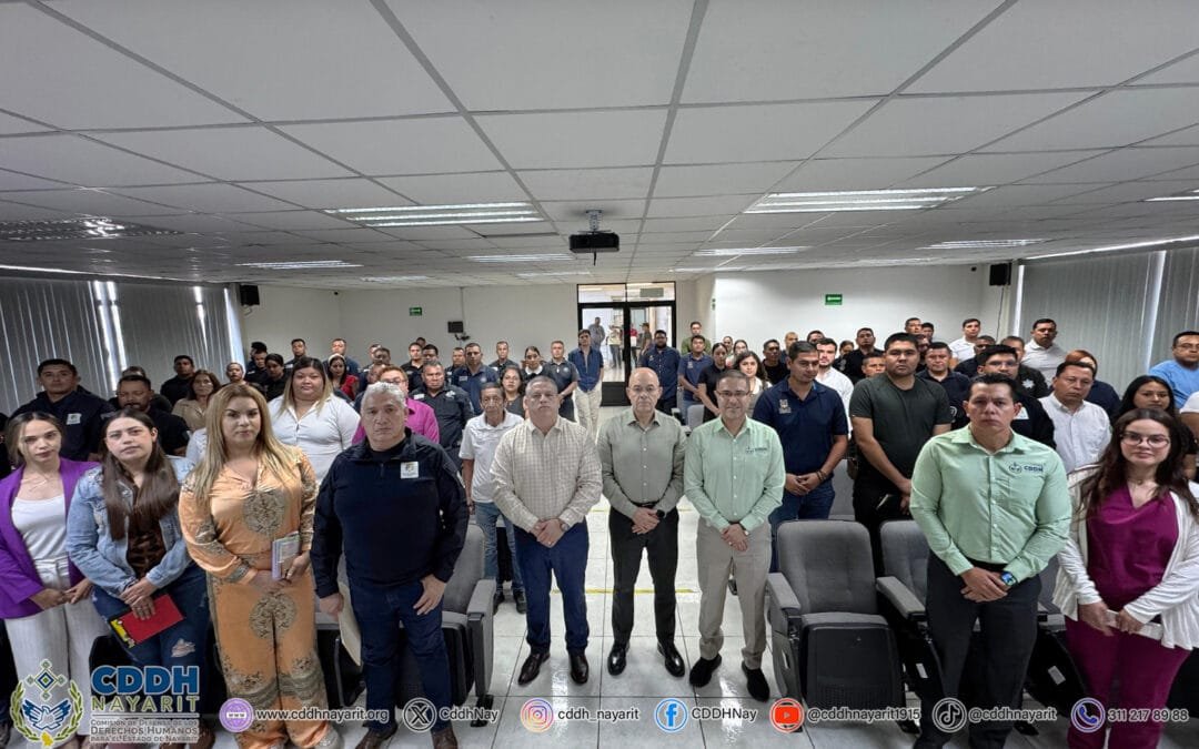Capacita la Comisión de Defensa de los Derechos Humanos para el Estado de Nayarit a 𝗲𝗹𝗲𝗺𝗲𝗻𝘁𝗼𝘀 𝗱𝗲 𝗙𝗶𝘀𝗰𝗮𝗹í𝗮 𝘆 𝗹𝗮 𝗦𝗲𝗰𝗿𝗲𝘁𝗮𝗿í𝗮 𝗱𝗲 𝗦𝗲𝗴𝘂𝗿𝗶𝗱𝗮𝗱 𝘆 𝗣𝗿𝗼𝘁𝗲𝗰𝗰𝗶ó𝗻 𝗖𝗶𝘂𝗱𝗮𝗱𝗮𝗻𝗮 𝘀𝗼𝗯𝗿𝗲 𝗔𝗰𝘁𝘂𝗮𝗰𝗶ó𝗻 𝗽𝗼𝗹𝗶𝗰𝗶𝗮𝗹 𝘆 𝗔𝗰𝗰𝗲𝘀𝗼 𝗮 𝗹𝗮 𝗝𝘂𝘀𝘁𝗶𝗰𝗶𝗮 𝗱𝗲𝘀𝗱𝗲 𝗹𝗮 𝗽𝗲𝗿𝘀𝗽𝗲𝗰𝘁𝗶𝘃𝗮 𝗱𝗲 𝗹𝗼𝘀 𝗗𝗲𝗿𝗲𝗰𝗵𝗼𝘀 𝗛𝘂𝗺𝗮𝗻𝗼𝘀.