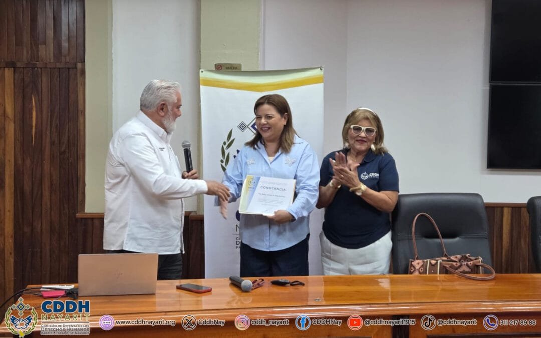 𝗣𝗿𝗼𝘁𝗲𝗰𝗰𝗶ó𝗻 𝗜𝗻𝘁𝗲𝗴𝗿𝗮𝗹 𝗱𝗲 𝗻𝗶ñ𝗮𝘀, 𝗻𝗶ñ𝗼𝘀 𝘆 𝗮𝗱𝗼𝗹𝗲𝘀𝗰𝗲𝗻𝘁𝗲𝘀, fue el tema impartido este viernes, como parte de los trabajos de capacitación del Diplomado: Derechos Humanos en el Servicio Público